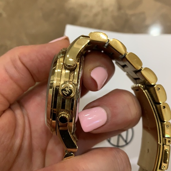 Michael Kors Gold plated chronograph quartz watch - Picture 4 of 5